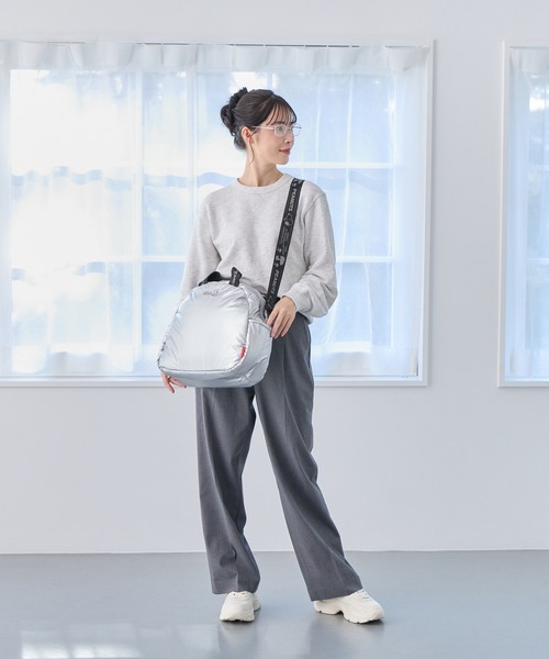 ROOTOTE(ルートート)の「ROOTOTE ルートート IP.MedPadded.Peanuts-0S(ショルダーバッグ・レディース・ベージュ/シルバー・FREE)」の10枚目の写真