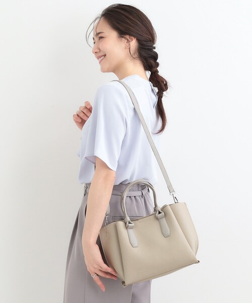 SHOO・LA・RUE（シューラルー）の「ハンドルカクシボトートバッグ（トートバッグ・レディース・グレー/ブラウン系その他/ブラック・00）」の4枚目の写真