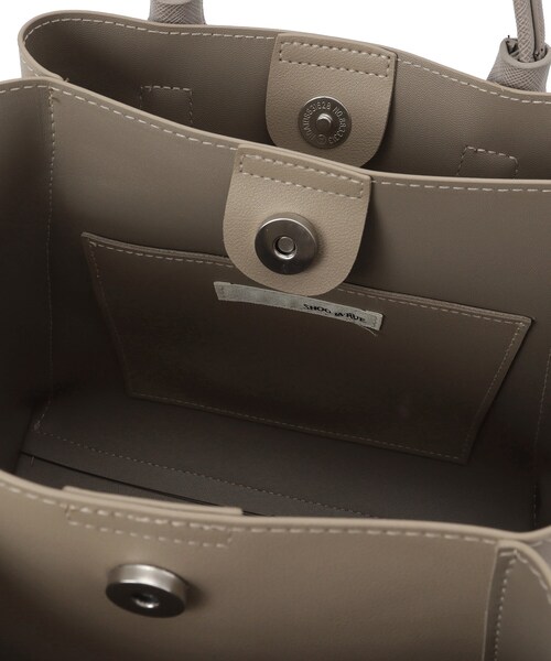 SHOO・LA・RUE（シューラルー）の「ハンドルカクシボトートバッグ（トートバッグ・レディース・グレー/ブラウン系その他/ブラック・00）」の20枚目の写真