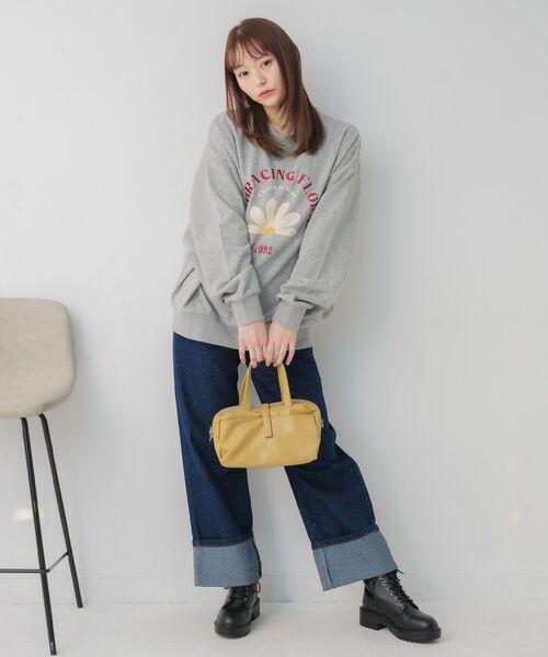 RETRO GIRL（レトロガール）の「ロゴ刺繍トレーナー（スウェット・レディース・ライトグレー/ホワイト系その他/ブルー・FREE）」の12枚目の写真