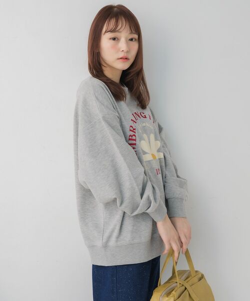 RETRO GIRL（レトロガール）の「ロゴ刺繍トレーナー（スウェット・レディース・ライトグレー/ホワイト系その他/ブルー・FREE）」の17枚目の写真