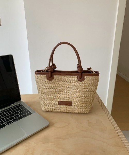 mebole(メボレ)の「Natural Square Basket Bag(ショルダーバッグ・レディース・アイボリー/ブラウン・FREE)」の14枚目の写真
