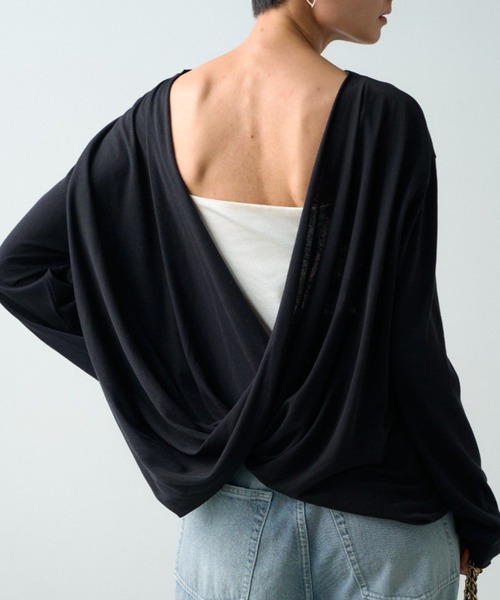 LOUNGEDRESS(ラウンジドレス)の「《前後2way/夏も快適》2wayカシュクールシアープルオーバー(Tシャツ/カットソー・レディース・オフホワイト/ブラック・FREE)」の2枚目の写真