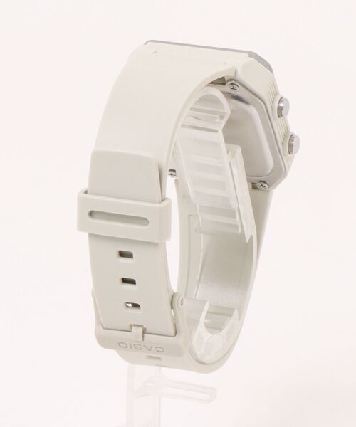 CASIO(カシオ)の「CASIO カシオ / デジタル腕時計 5気圧防水 ミッドサイズ 38.4mm //// Wシリーズ(デジタル腕時計・メンズ・アイボリー/ブラック/ブラック×ブラック・FREE)」の5枚目の写真