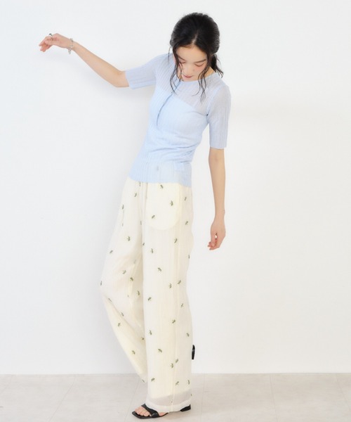 Shelly island(シェリーアイランド)の「リブ編みラメヘンリー半袖プルオーバー(ニット/セーター・レディース・ピンク/ホワイト/ブルー/ブラック・FREE)」の19枚目の写真