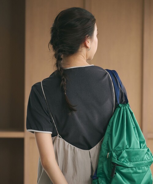 BEAUTY&YOUTH UNITED ARROWS(ビューティーアンドユースユナイテッドアローズ)の「シアー パイル リンガーTシャツ(Tシャツ/カットソー・レディース・ダークグレー/ライム/ブラウン/オフホワイト・FREE)」の19枚目の写真