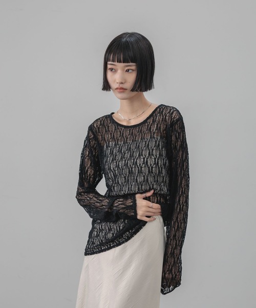 LOWRYS FARM(ローリーズファーム)の「ソウレースLS 669785(Tシャツ/カットソー・レディース・ホワイト/アイボリー/ブラック・FREE)」の4枚目の写真
