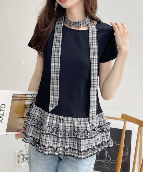 Ada.(エイダ)の「タイ付き チェック柄 レイヤード風 フリル Tシャツ(Tシャツ/カットソー・レディース・ブラック/アイボリー・FREE)」の1枚目の写真