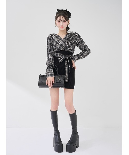 Darich(ダーリッチ)の「ベルトデザインロングハンドバッグ(ハンドバッグ・レディース・ミント・FREE)」の6枚目の写真