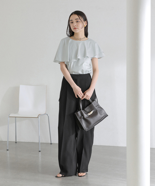 La TOTALITE（ラトータリテ）の「【洗える】2WAYリラクシーサスパンツ（スラックス・レディース・ブラック/ベージュ・38/36）」の3枚目の写真