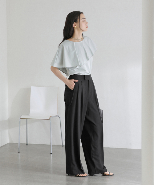 La TOTALITE（ラトータリテ）の「【洗える】2WAYリラクシーサスパンツ（スラックス・レディース・ブラック/ベージュ・38/36）」の4枚目の写真