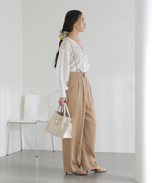 La TOTALITE（ラトータリテ）の「【洗える】2WAYリラクシーサスパンツ（スラックス・レディース・ブラック/ベージュ・38/36）」の12枚目の写真