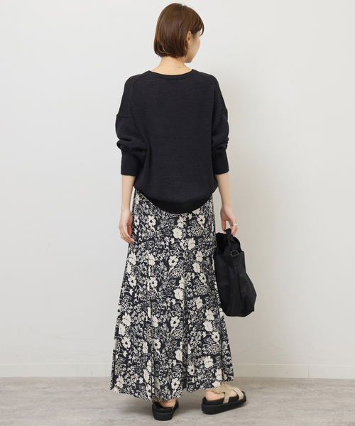 JOURNAL STANDARD relume(ジャーナルスタンダード レリューム)の「《WEB限定追加3》レトロフラワープリントマーメイドスカート(スカート・レディース・ブラック/グリーン・FREE)」の5枚目の写真
