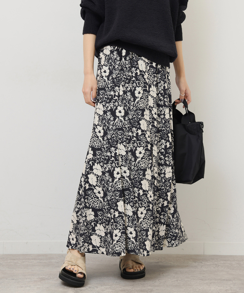JOURNAL STANDARD relume(ジャーナルスタンダード レリューム)の「《WEB限定追加3》レトロフラワープリントマーメイドスカート(スカート・レディース・ブラック/グリーン・FREE)」の6枚目の写真