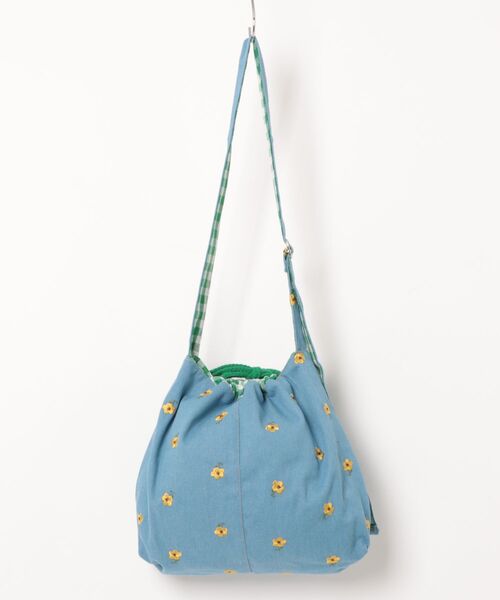 VIBGYOR(ヴィブジョー)の「Mignonjour/フラワー チェリー刺繍デニムトートバッグ M2901(トートバッグ・レディース・ライトブルー/ブルー/ブルー系その他/ブルー系1・FREE)」の16枚目の写真