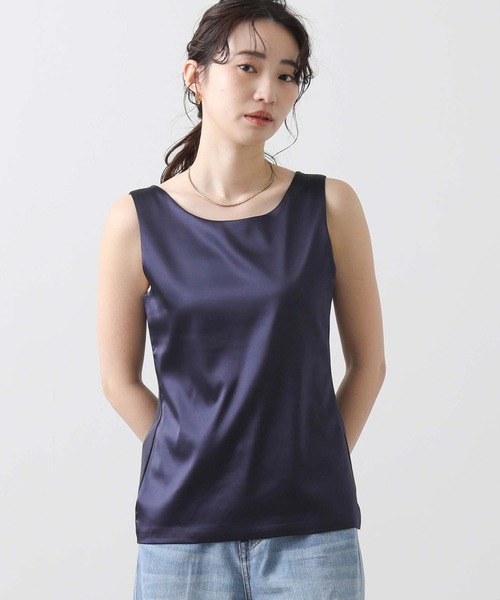 Gready Brilliant(グレディブリリアン)の「サテンドッキングタンク(タンクトップ・レディース・ライトベージュ/ネイビー/オフホワイト・38)」の1枚目の写真