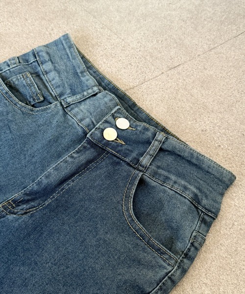Teem Store(チームストア)の「ストレッチダブルボタンフレアデニムパンツ(デニムパンツ・レディース・ブルー/チャコール/サックスブルー/ブラック・M/S)」の6枚目の写真