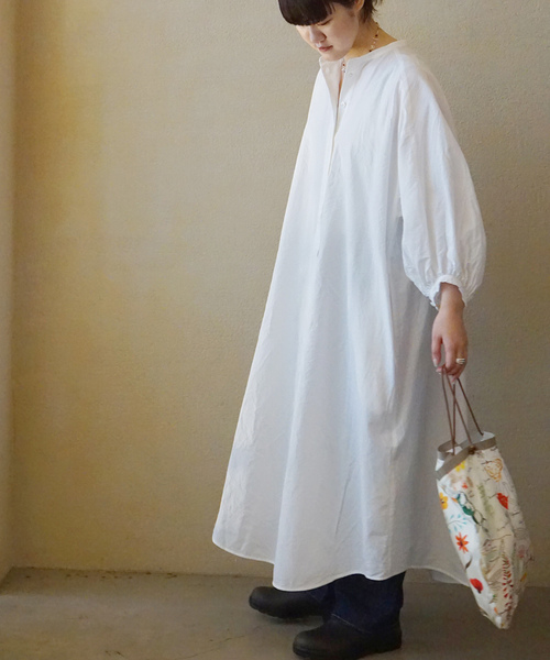 JOURNAL STANDARD LUXE（ジャーナルスタンダード　ラックス）の「C/Cu パフワンピース（ワンピース・レディース・ホワイト/ブラック・FREE）」の2枚目の写真