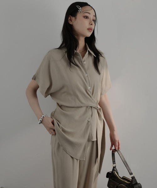 Ulysses(ユリシス)の「【セットアップ】半袖シャツ×ワイドパンツ(セットアップ・レディース・ベージュ/グレー・F)」の15枚目の写真
