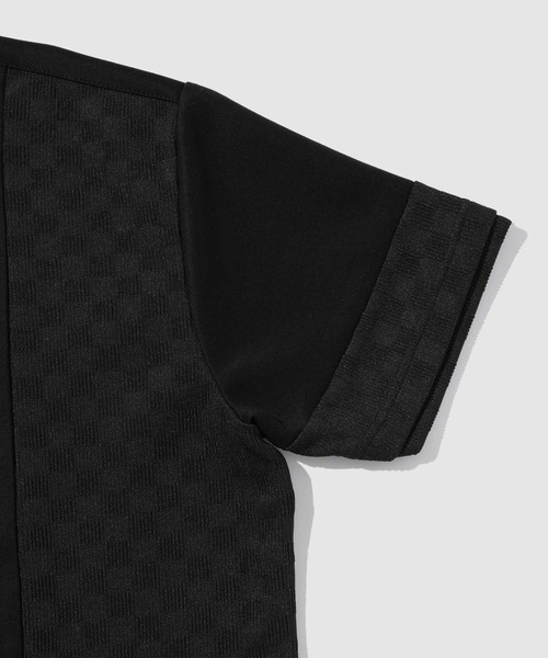 TETE HOMME(テットオム)の「TETE by TETE HOMME リラックスシルエット 市松柄ジャガード切り替え 半袖クルーネックTシャツ(Tシャツ/カットソー・メンズ・ブラック/ホワイト・M/XL/L)」の5枚目の写真