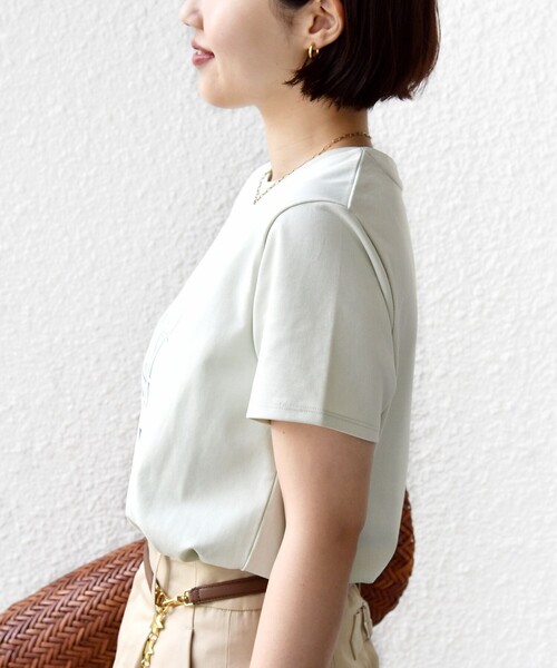 SHIPS(シップス)の「【WEB限定】オーガニック コットン コンパクト プリント TEE(Tシャツ/カットソー・レディース・ブラウン/ライトグリーン/オフホワイト・ONE SIZE)」の5枚目の写真