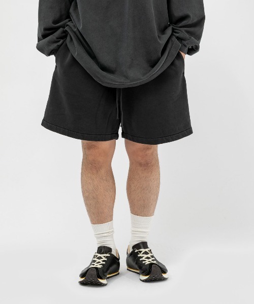 FOG ESSENTIALS(エフオージーエッセンシャルズ)の「ESSENTIALS SIGNATURE CLASSIC SHORT エッセンシャルズ シグネイチャークラシックショート(その他パンツ・メンズ・ブラック・MEDIUM/X-SMALL/SMALL/LARGE)」の7枚目の写真