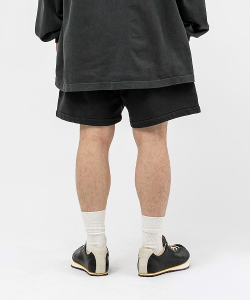FOG ESSENTIALS(エフオージーエッセンシャルズ)の「ESSENTIALS SIGNATURE CLASSIC SHORT エッセンシャルズ シグネイチャークラシックショート(その他パンツ・メンズ・ブラック・MEDIUM/X-SMALL/SMALL/LARGE)」の8枚目の写真