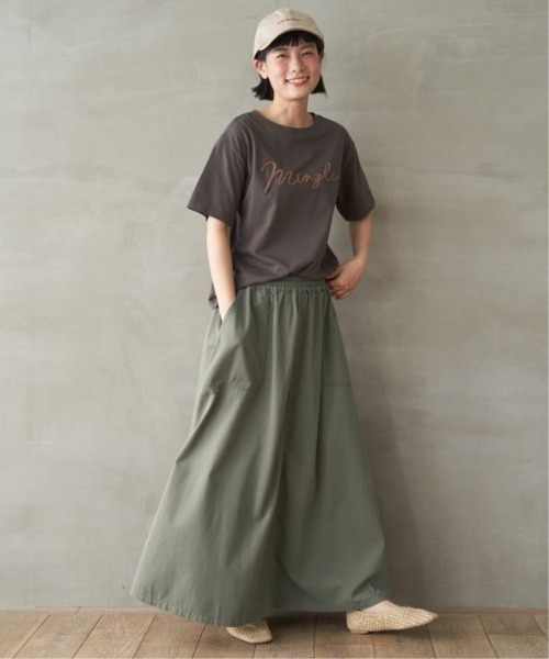LBC(エルビーシー)の「カラーコード刺繍ロゴTシャツ(Tシャツ/カットソー・レディース・ホワイト/ブラウン/ブラック/ブルー・M/L)」の15枚目の写真