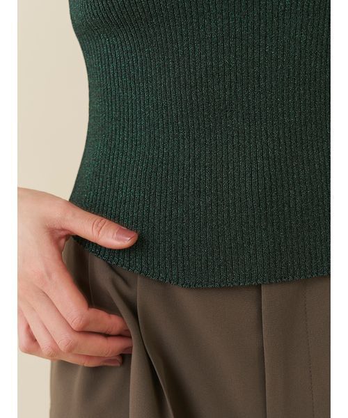 SNIDEL(スナイデル)の「カップインアメスリニットプルオーバー(ニット/セーター・レディース・アイボリー/ベージュ/グリーン/ブラック・F)」の5枚目の写真