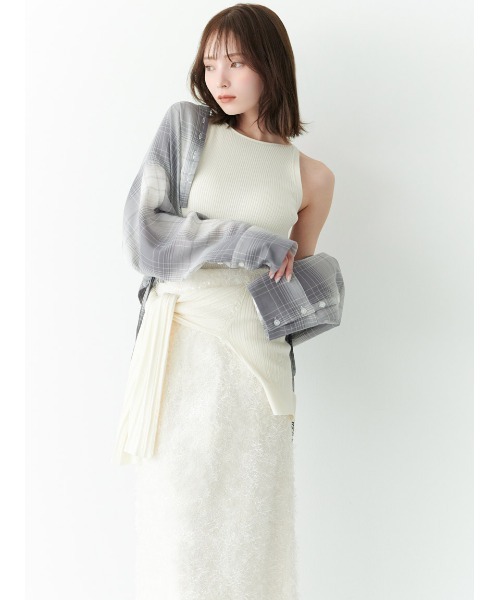 SNIDEL(スナイデル)の「カップインアメスリニットプルオーバー(ニット/セーター・レディース・アイボリー/ベージュ/グリーン/ブラック・F)」の14枚目の写真
