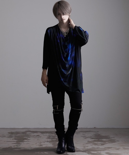 RUDOL（ルドル）の「『RUDOL/ルドル』フラワープリントドレープカットソー（Tシャツ/カットソー・メンズ・レッド/ブルー・L/M）」の4枚目の写真
