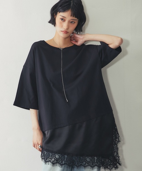ANOTHER S(アナザーエス)の「裾サテンレース ドッキング オーバーTシャツ チュニック(Tシャツ/カットソー・レディース・ブラック/ホワイト・FREE)」の16枚目の写真