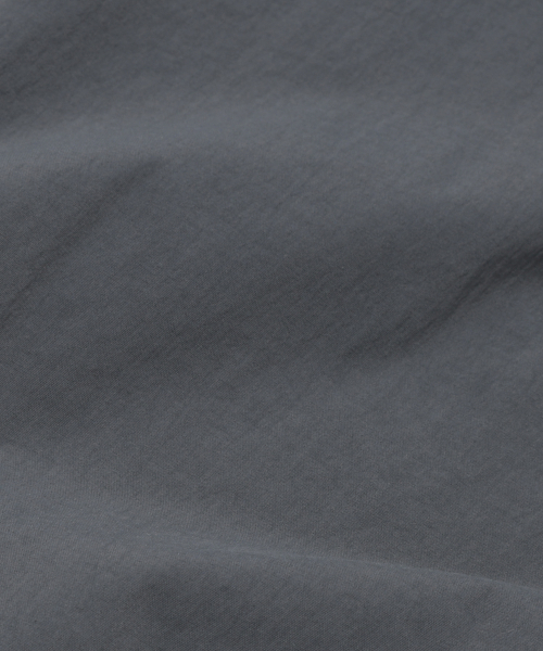COVERNAT（カバーナット）の「スモールCロゴナイロンTシャツチャコール（Tシャツ/カットソー・メンズ・その他・SMALL/MEDIUM/LARGE/X-LARGE/XX-LARGE/X-SMALL）」の11枚目の写真