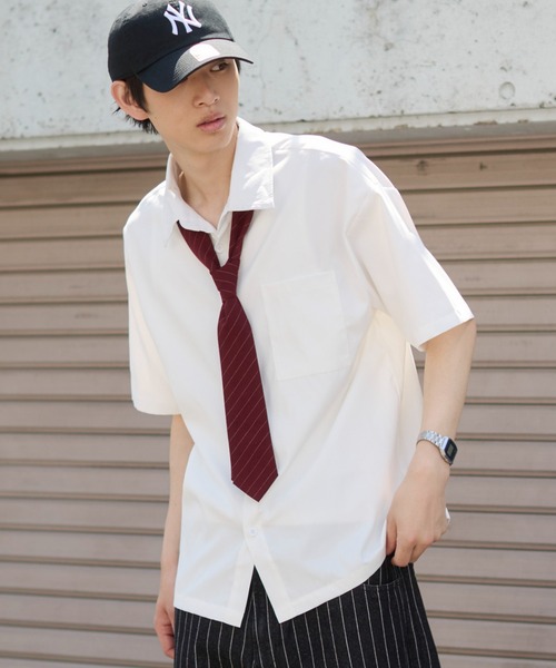 WEGO(ウィゴー)の「WEGO/クロップドSS無地シャツ(シャツ/ブラウス・メンズ・サックスブルー/ホワイト/ピンク・LARGE/MEDIUM)」の2枚目の写真
