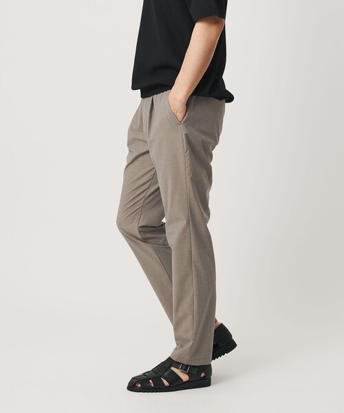 BEAUTY&YOUTH UNITED ARROWS(ビューティーアンドユースユナイテッドアローズ)の「クールタッチ TR 1プリーツ イージーパンツ NO.5 ストレッチ 接触冷感(その他パンツ・メンズ・ネイビー/ダークグレー/ベージュ/ブラック・S/XL/L/M)」の6枚目の写真