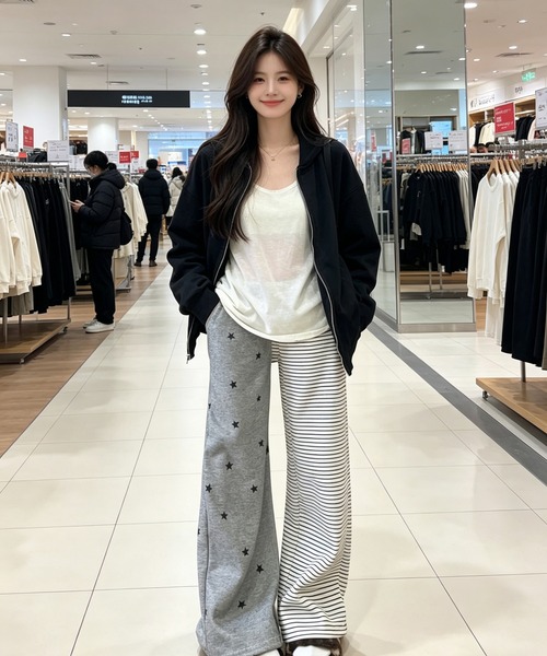 AsheKsha（アシクシャ）の「個性パッチワークストライプ星柄ワイドパンツ（その他パンツ・レディース・グレー・F）」の6枚目の写真