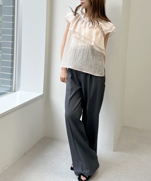 umune(ウムネ)の「ティアードブラウス アシメネック フリル ギャザー ノースリーブ シアー シースルー 透け感 ゆったり 体型カバー 春夏 韓国(シャツ/ブラウス・レディース・ブラック/ピンク/オフホワイト・FREE)」の15枚目の写真