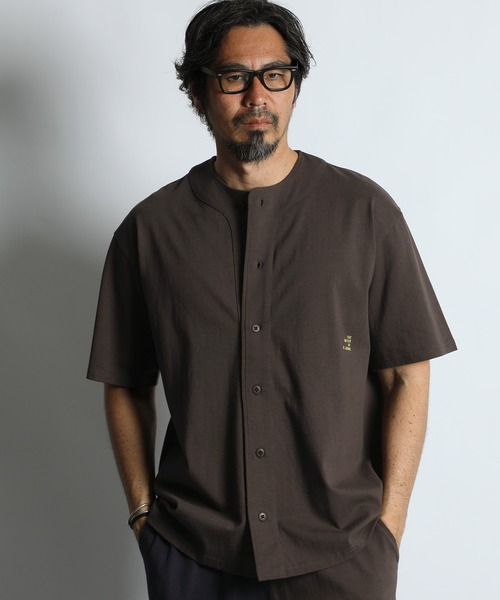 The DUFFER of ST.GEORGE(ザダファーオブセントジョージ)の「【WEB限定アイテム】8oz HEAVY WEIGHT SOLID BASEBALL TEE:セットアップ対応 8オンス ヘビーウェイト ベースボールTEE(Tシャツ/カットソー・メンズ・ブラウン/スミクロ/ネイビー・XX-LARGE/SMALL/MEDIUM/LARGE/X-LARGE)」の2枚目の写真