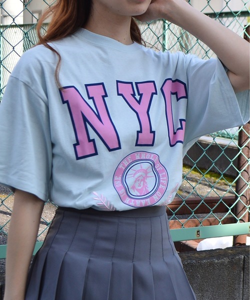 spiritoso(スピリトーゾ)の「NYC Tシャツ(Tシャツ/カットソー・レディース・グレイッシュベージュ/ブラック/ホワイト/グレー・FREE)」の13枚目の写真