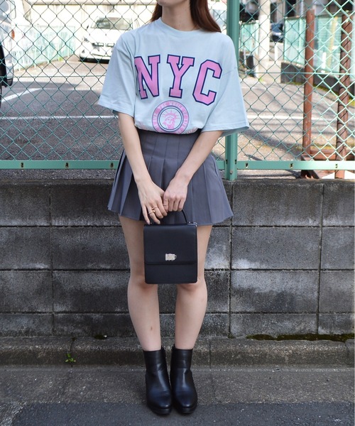 spiritoso(スピリトーゾ)の「NYC Tシャツ(Tシャツ/カットソー・レディース・グレイッシュベージュ/ブラック/ホワイト/グレー・FREE)」の15枚目の写真