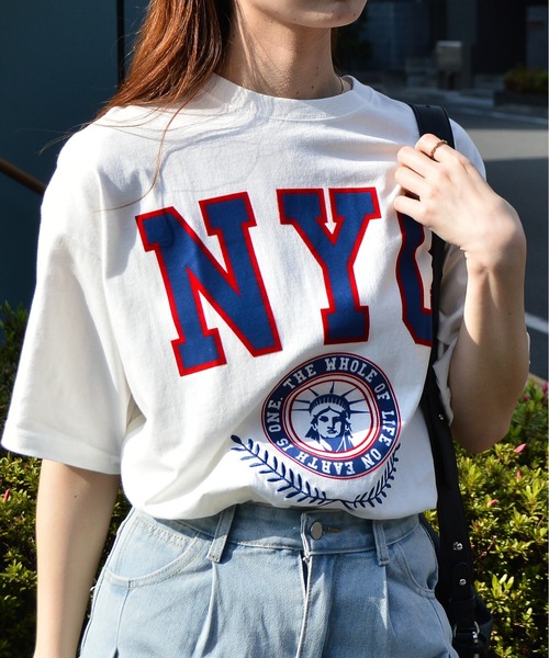 spiritoso(スピリトーゾ)の「NYC Tシャツ(Tシャツ/カットソー・レディース・グレイッシュベージュ/ブラック/ホワイト/グレー・FREE)」の17枚目の写真