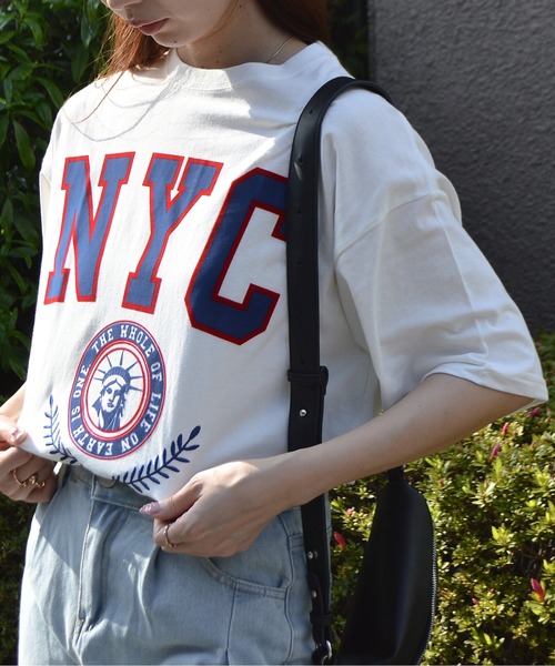 spiritoso(スピリトーゾ)の「NYC Tシャツ(Tシャツ/カットソー・レディース・グレイッシュベージュ/ブラック/ホワイト/グレー・FREE)」の18枚目の写真