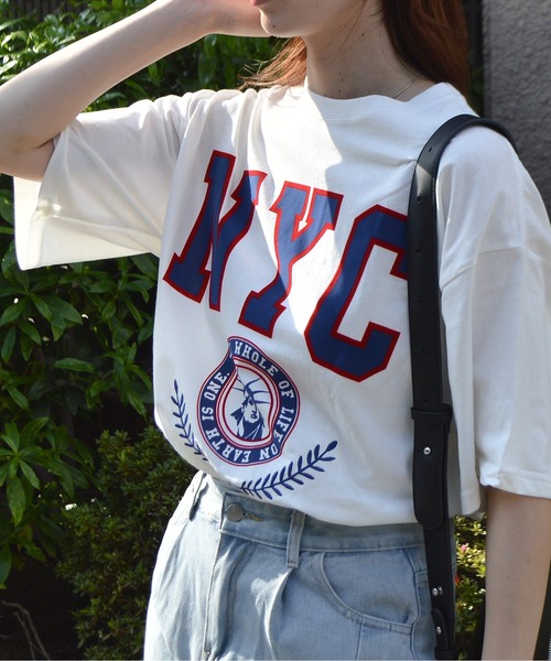 spiritoso(スピリトーゾ)の「NYC Tシャツ(Tシャツ/カットソー・レディース・グレイッシュベージュ/ブラック/ホワイト/グレー・FREE)」の19枚目の写真