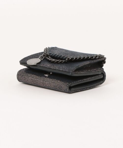 STELLA McCARTNEY（ステラマッカートニー）の「Falabella Trifold Wallet /  ファラベラ トリフォールド ウォレット（財布・レディース・ダークネイビー・ONE SIZE）」の3枚目の写真