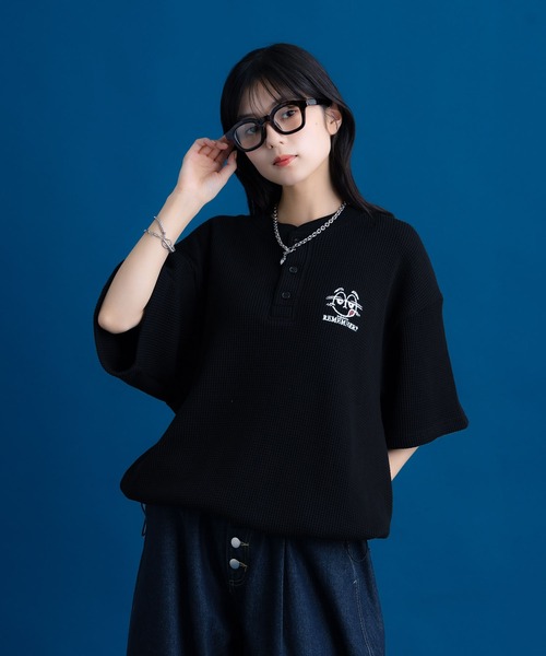 Remember.(リメンバー)の「ヘンリーネックサーマルドローコードTシャツ / Henley Neck Thermal Drawcord T-Shirt(Tシャツ/カットソー・メンズ・カモフラージュ/ブラック/ライトグリーン・MEDIUM/LARGE)」の7枚目の写真