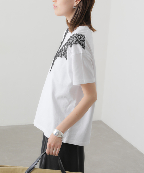 SLOBE IENA(スローブイエナ)の「アイラッシュレースTシャツ(Tシャツ/カットソー・レディース・ホワイト/グレー/ブラック・FREE)」の13枚目の写真