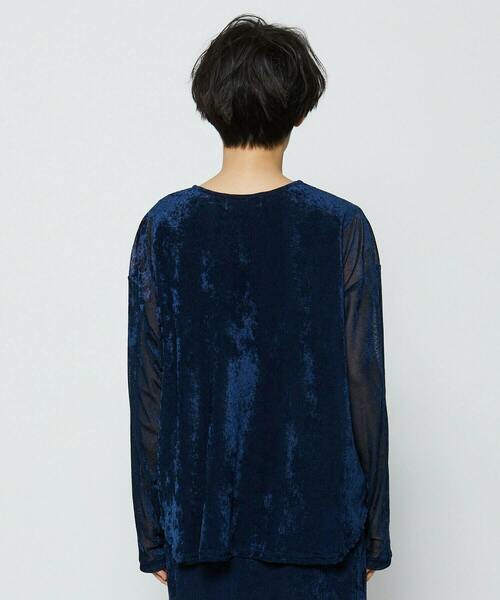 feerique(フィーリック)の「feerique ベロアチュールプルオーバー(Tシャツ/カットソー・レディース・ブラック/ネイビー・2/3)」の9枚目の写真