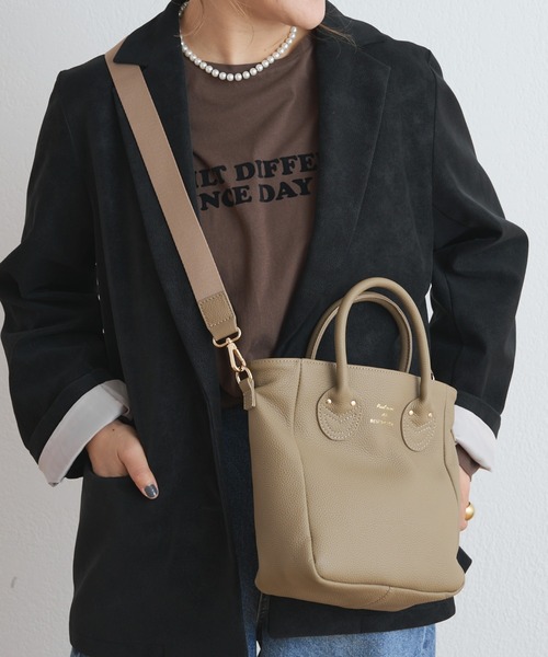 PUAL CE CIN(ピュアルセシン)の「【本革】レザー2WAYミニトートBAG(トートバッグ・レディース・ベージュ/ブラック・FREE)」の3枚目の写真