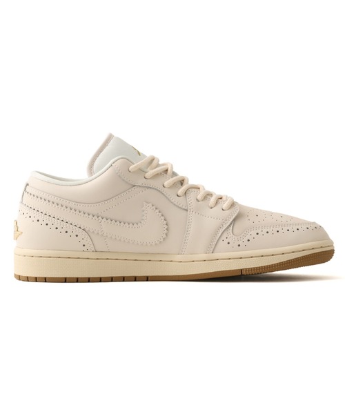 JORDAN BRAND(ジョーダンブランド)の「JORDAN BRAND WMNS AIR JORDAN 1 LOW SE / ジョーダンブランド ウィメンズ エア ジョーダン 1 LOW SE / NIKE【SP】(スニーカー・レディース・ベージュ・26.0cm/26.5cm/27.0cm/27.5cm/28.0cm/28.5cm/29.0cm)」の6枚目の写真