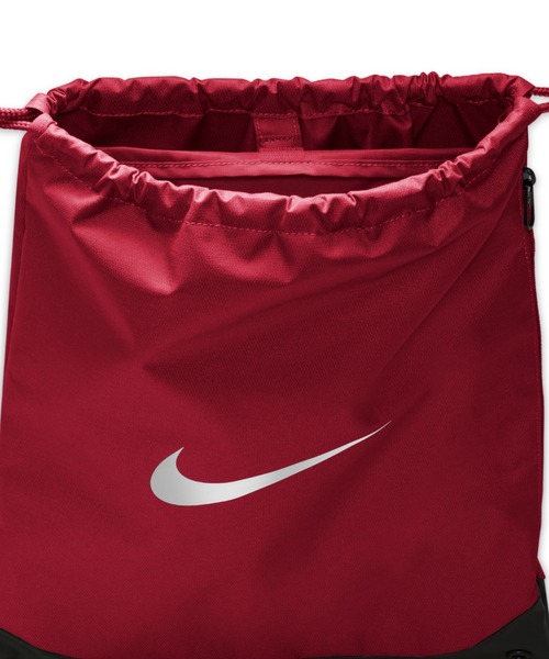NIKE（ナイキ）の「ナイキ ブラジリア ドローコードバッグ (18L) / Nike Brasilia Drawstring Bag (18L) IB4409-608 Tough Red（バックパック/リュック・メンズ・レッド・ONE SIZE）」の3枚目の写真
